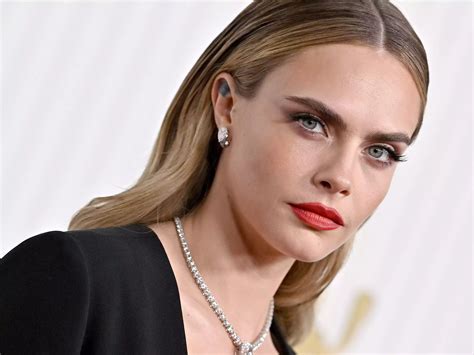 Cara Delevingne Reveals Shes Sober After。